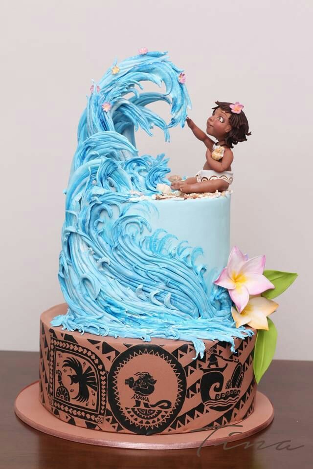 کیک تمام فوندانت طرح موج دریا