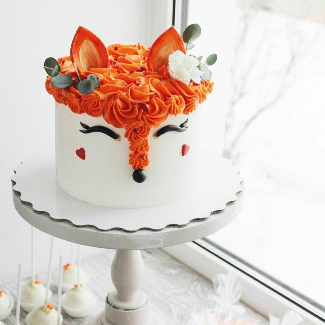 کیک تمام فوندانت طرح روباه نارنجی